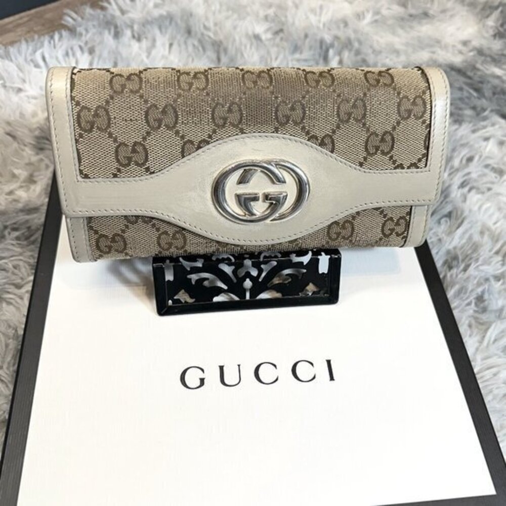 GUCCI WALLET / NICE LARGE WALLET, EASILY CONVERT TO WOC | GREAT CONDITION